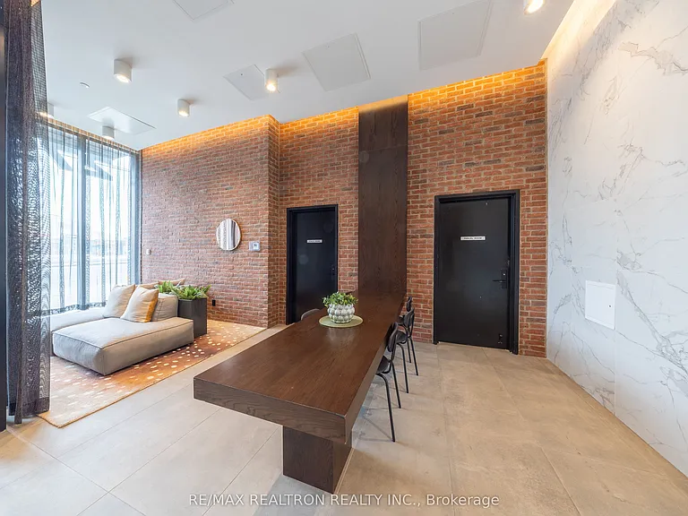 2799 Kingston Rd #910 — Photo 17