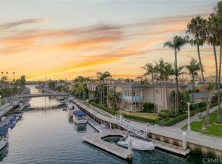 15 The Colonnade, Long Beach, CA 90803