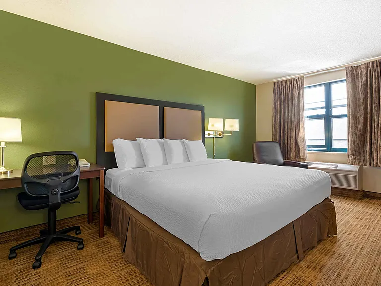 Studio Suite - 1 King Bed