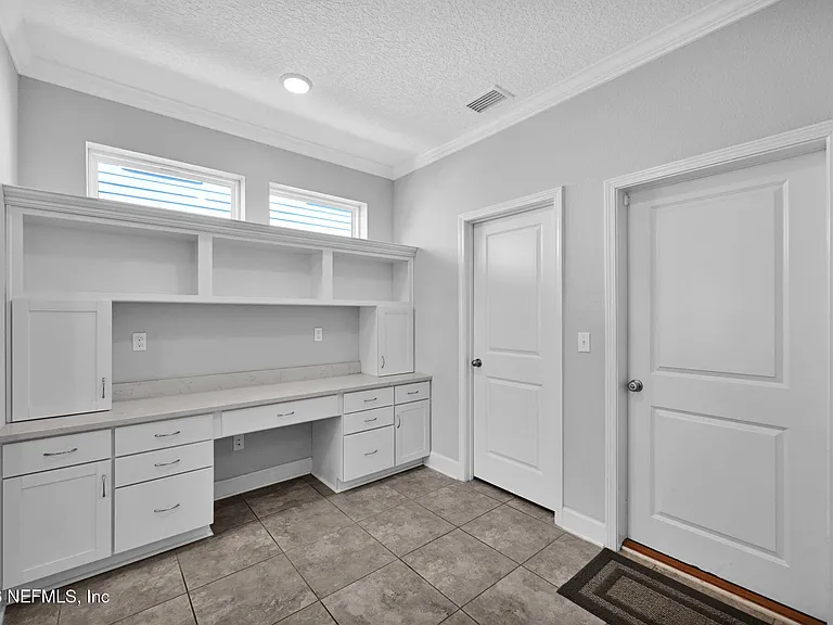 51 Foxcross Ave — Photo 6