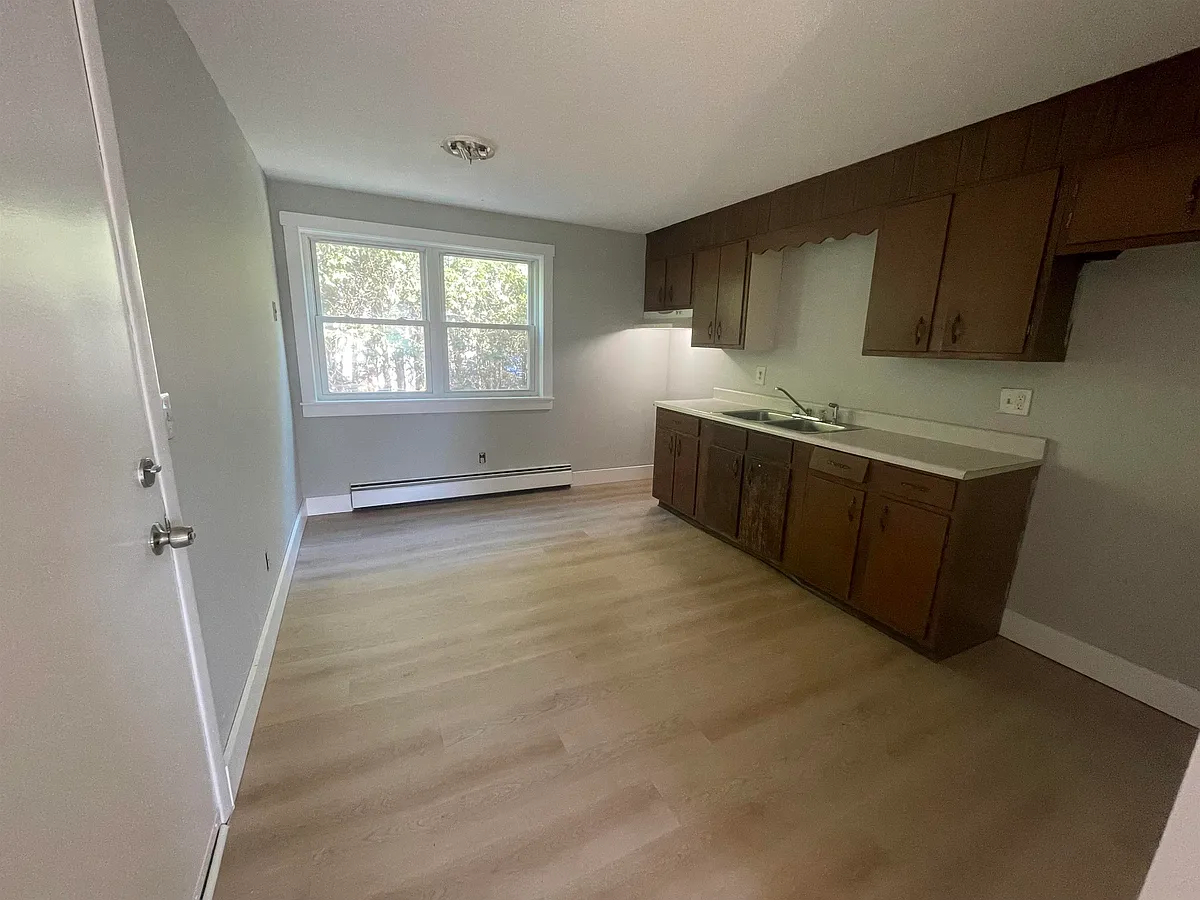 Building Photo - 15 Kingsley Ct #3