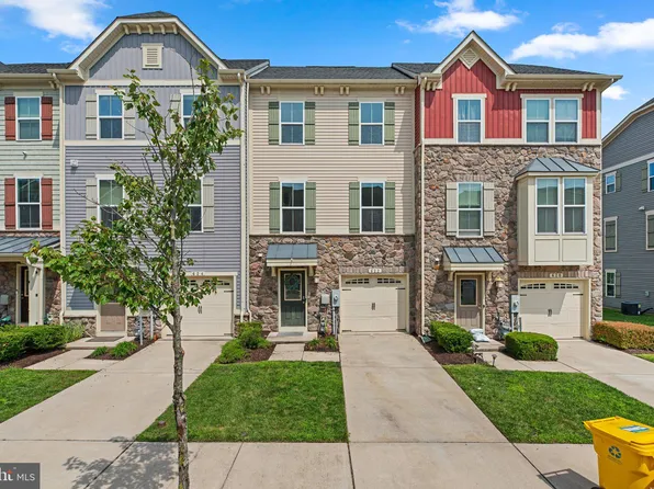 622 Foxwood Dr, Glen Burnie, MD 21060