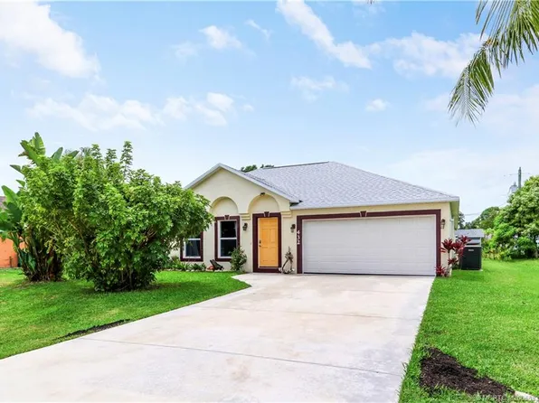 432 NW Raymond Ln, Port Saint Lucie, FL 34983