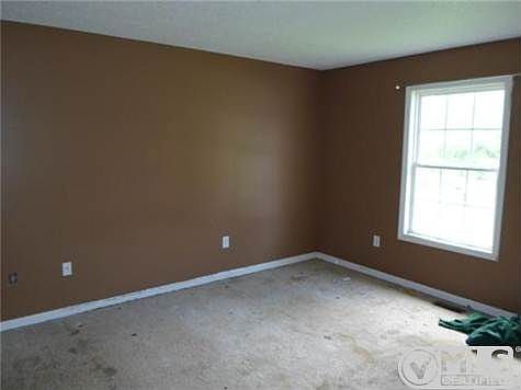 3rd image of 312 Charlotte Dr