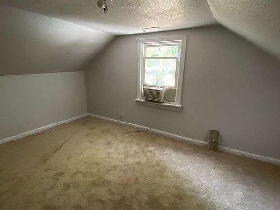 4th image of 3747 Henrico St