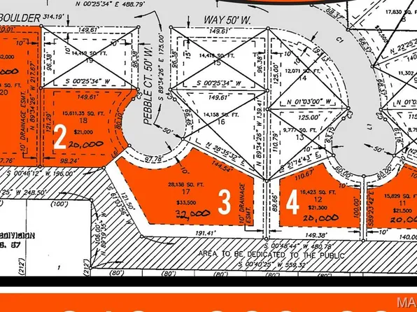 17 Pebble Ct, Jerseyville, IL 62052