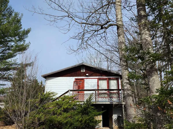 1496 Center Ave, Gladwin, MI 48624