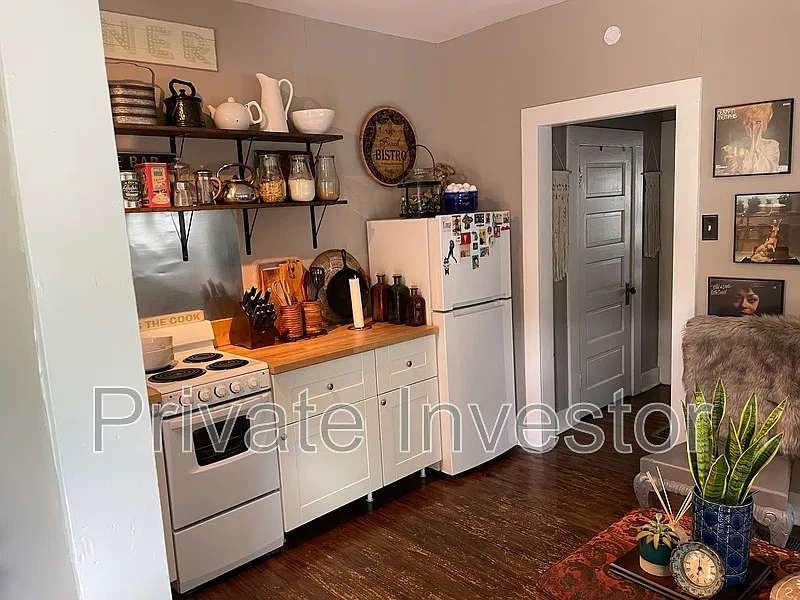 1 bed, 1.0 bath, 400 sqft, $850 — Photo 3
