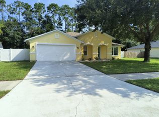 11271 Martin Lakes Dr N, Jacksonville, FL 32220