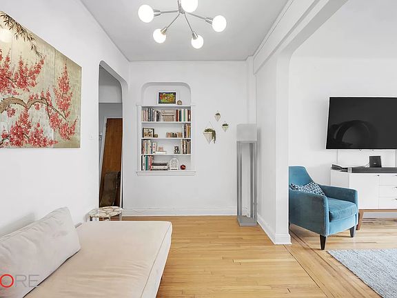 3rd image of 76-12 35th Ave APT 5E