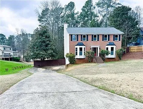 720 Shannon Green Cir SW — Photo 3