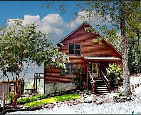 3rd image of 50 Lake Breeze Ln
