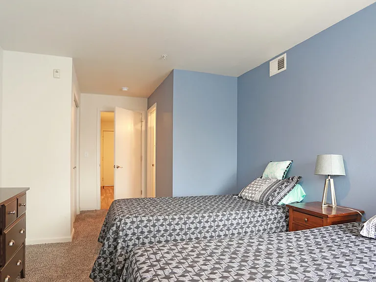 Atrium Suites - 2 BR/2 BA & 3 BR/3 BA — Photo 35