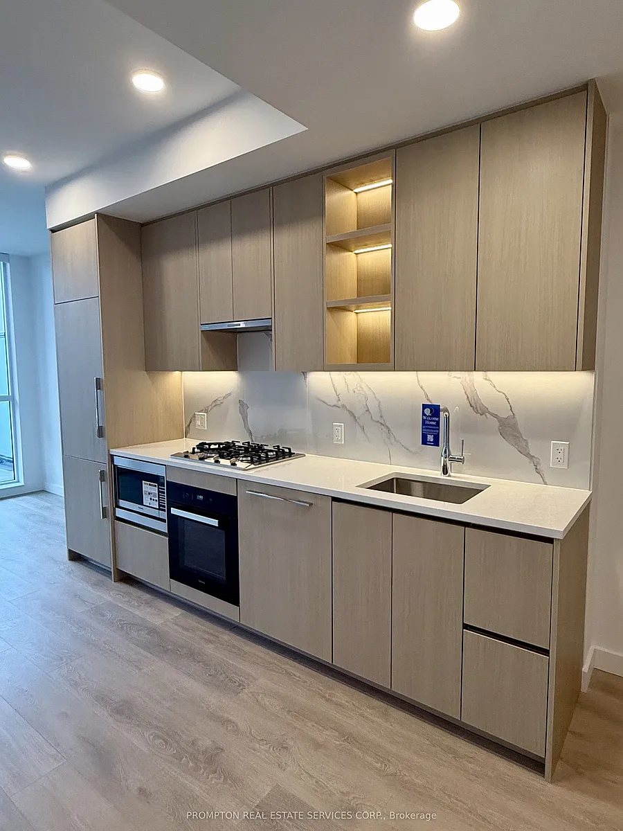 Building Photo - 68 Esther Shiner Blvd #258