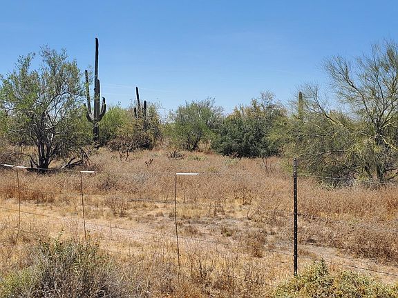 5th image of 6902 E Dynamite Blvd