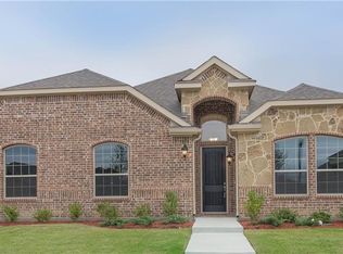 3209 Burgundy Ln, Midlothian, TX 76065