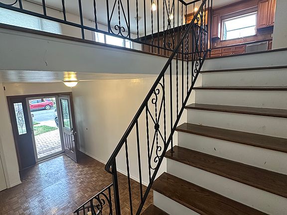 2nd image of 8 Madison Ave #1