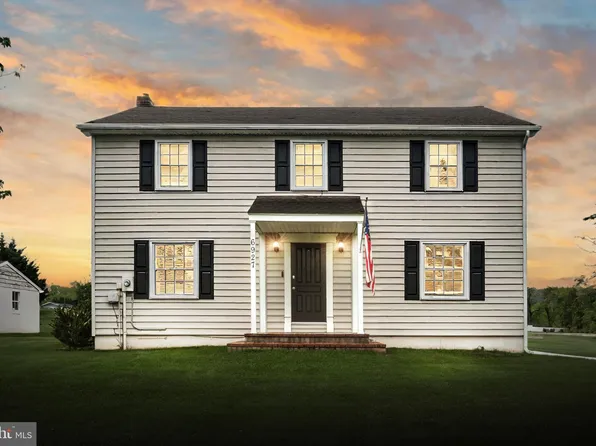 6927 York Rd, Abbottstown, PA 17301