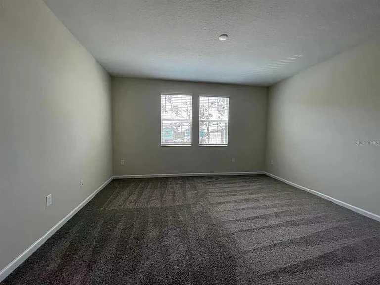17051 Quicksilver Ave — Photo 8