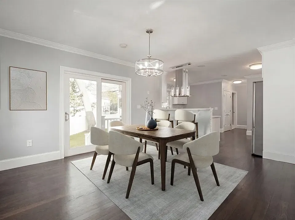 474 Hyde Park Ave — Photo 2