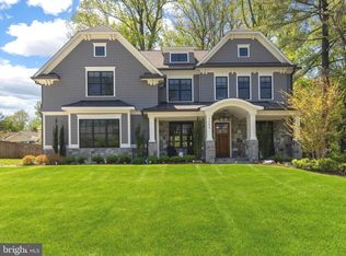 7204 Radnor Rd, Bethesda, MD 20817