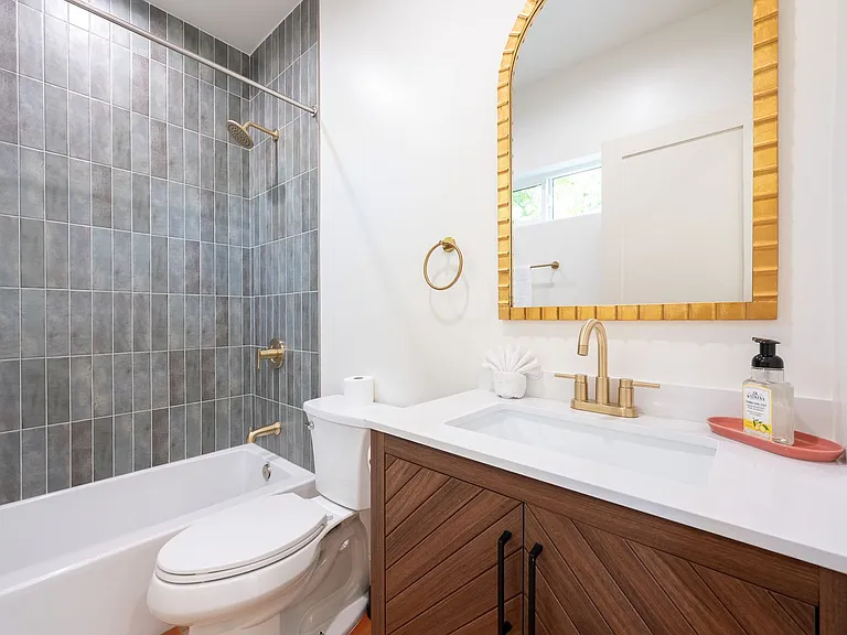 613 W Olive Ave #1 — Photo 37