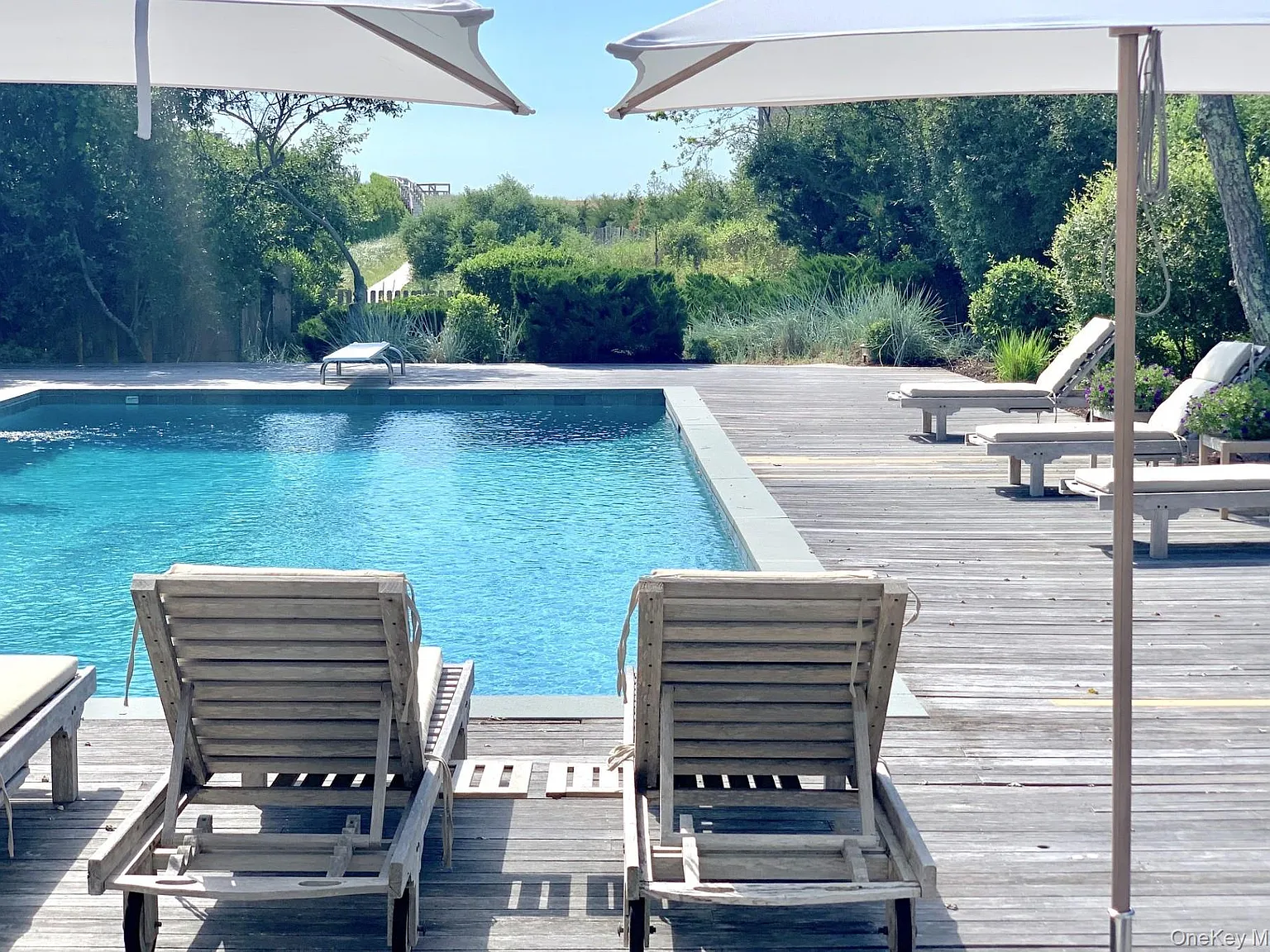 5 bed, 4.0 bath, 5118 sqft, $140,000 — Photo 3