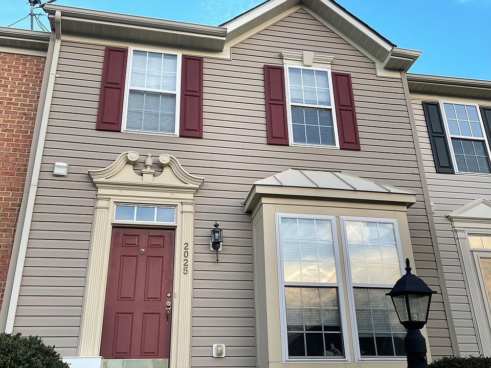 2nd image of 2025 Lori Ln