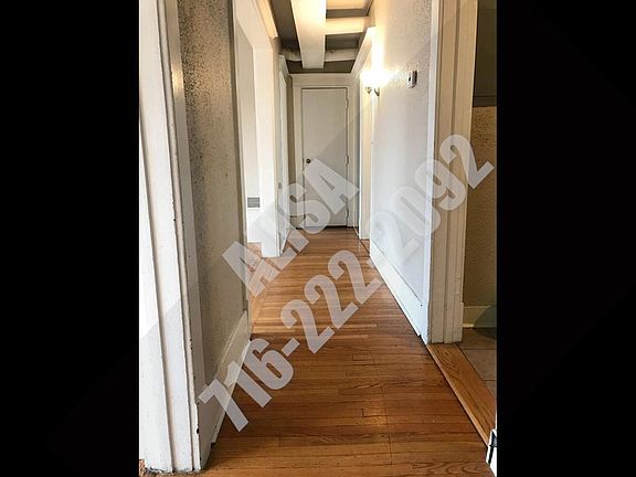 5th image of 1944 Seneca St #16