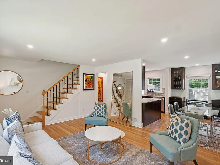 5802 Ryland Dr — Photo 5