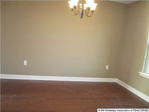 4th image of 3502 Magnolia Glenn Dr