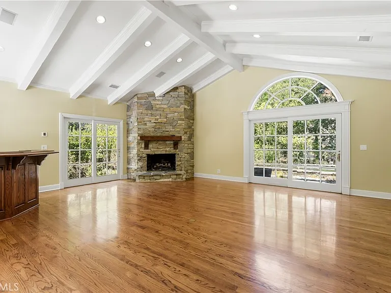 24612 Wingfield Rd — Photo 14