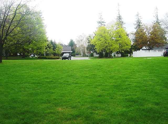 2nd image of 1160 Winnell Ct