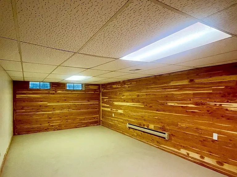 12681 N 1025 E — Photo 11