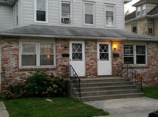 8 Beach Ave, Penns Grove, NJ 08069