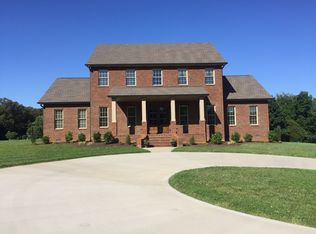 2115 Port Royal Rd, Adams, TN 37010