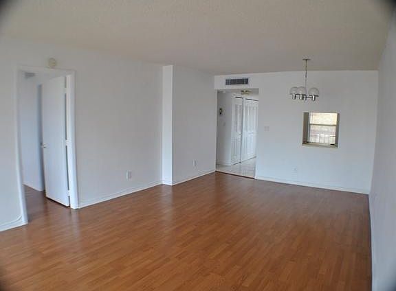 4th image of 6071 NW 61st Ave APT 203