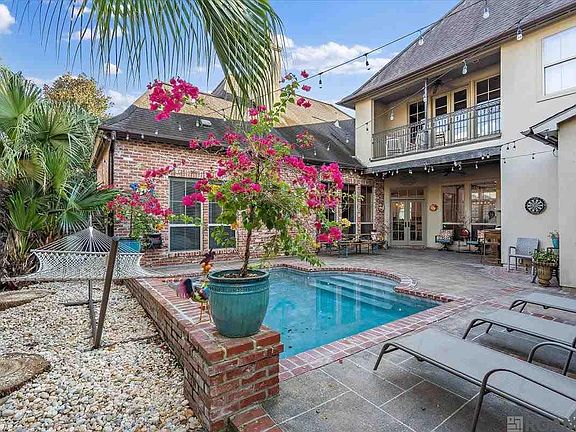 4th image of 6427 Province Ln