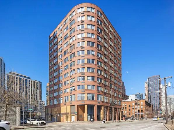 311 Washington St #Penthouse 2, Jersey City, NJ 07302