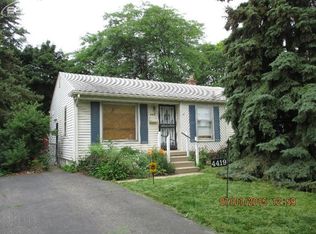 4419 Wisner St, Flint, MI 48504