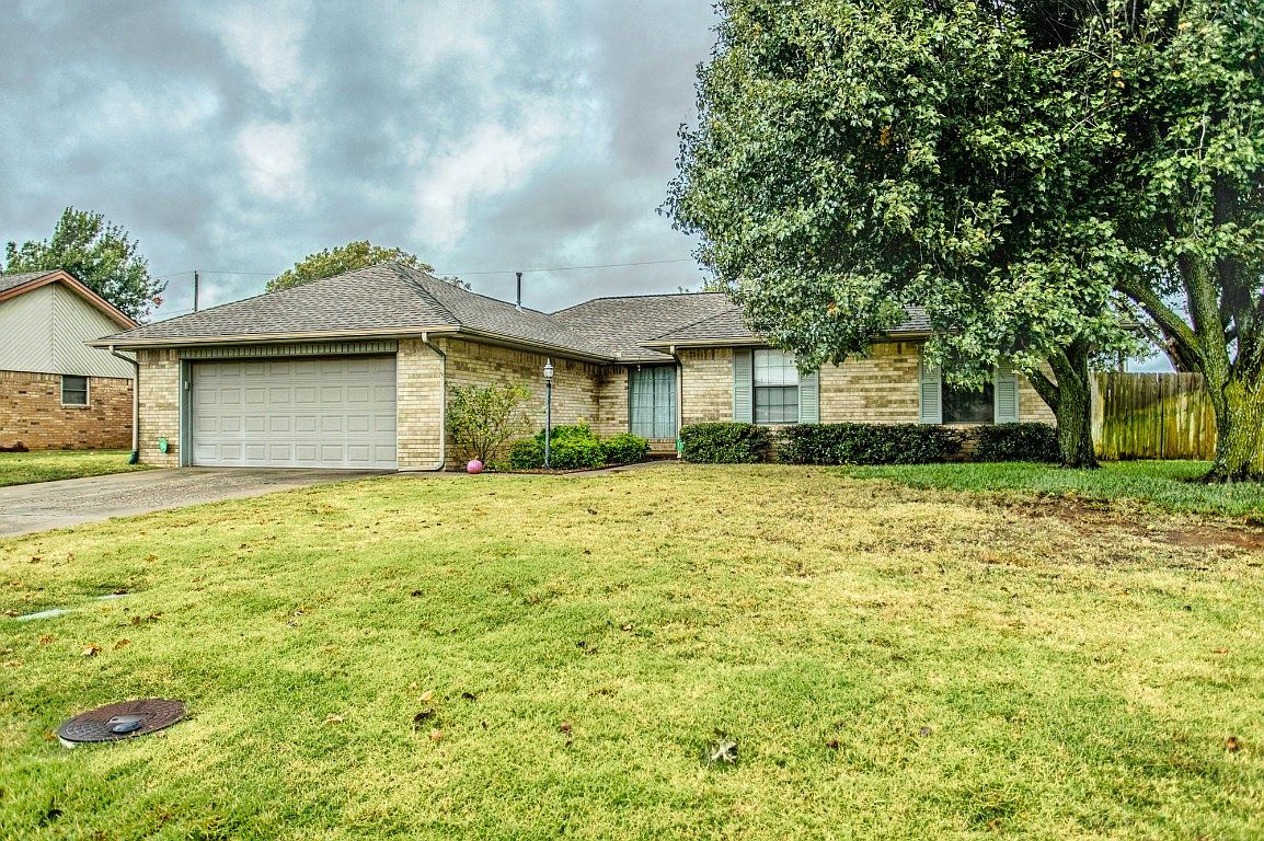 122 Bowerwood Dr, Chickasha, OK 73018 MLS 1086270 Zillow