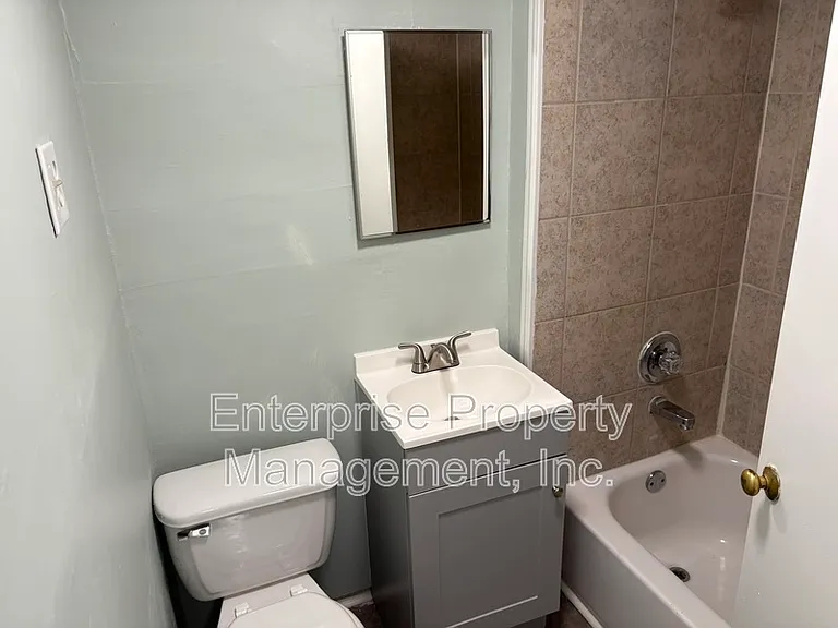3624 Marion Ave — Photo 16