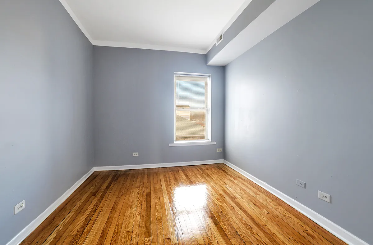 Building Photo - 7255 S Calumet Ave #1