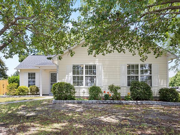 4th image of 2711 Ashby Drive