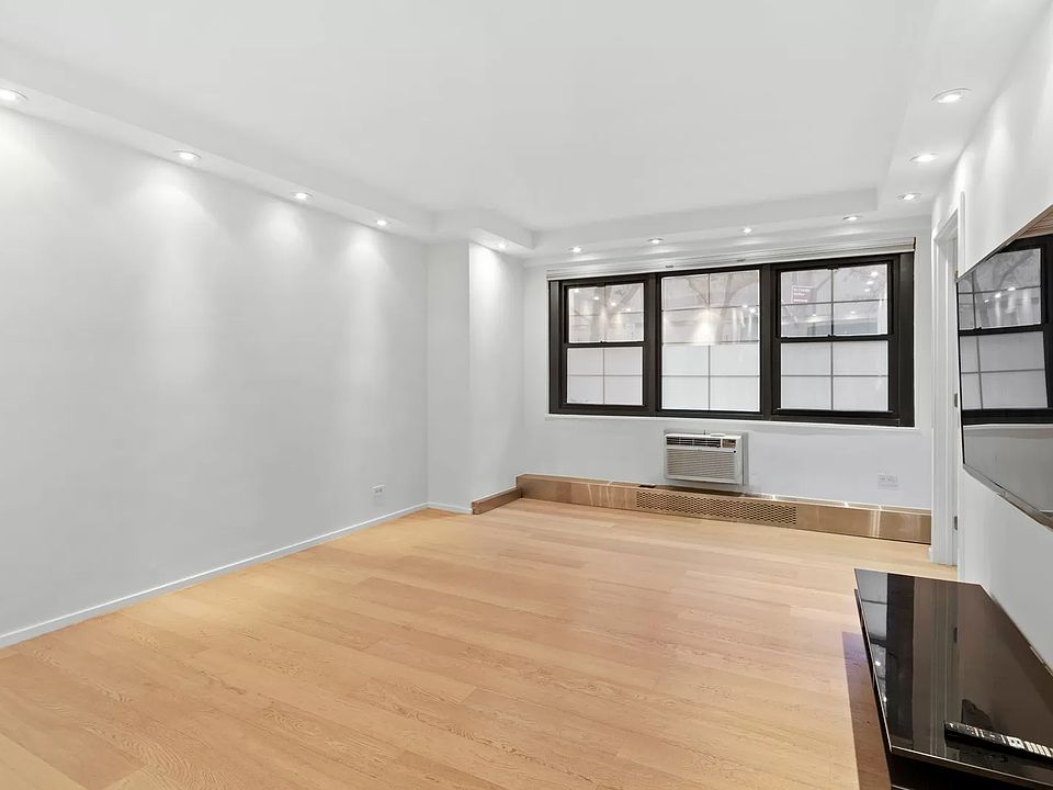 1st image of 1175 York Ave APT 1D