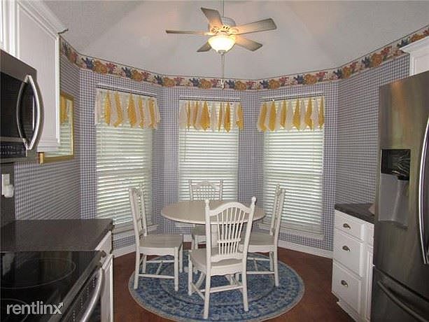 1st image of 715 Bluebell Ct