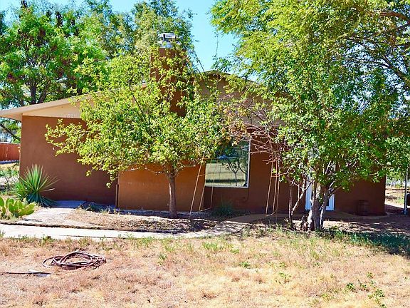 2nd image of 5521 County Road 6140