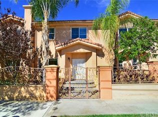 18819 Topham St #A, Tarzana, CA 91335