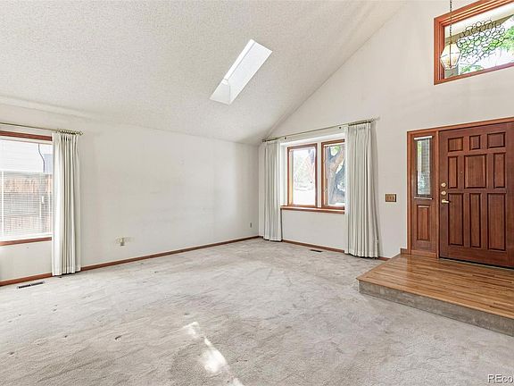 5th image of 7471 Rattlesnake Drive