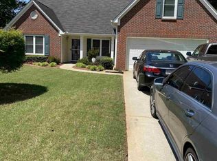 2573 Rainmaker Dr, Decatur, GA 30034